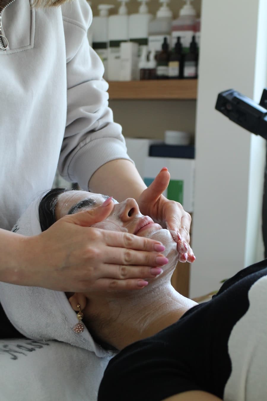 Drenaje linfático manual facial